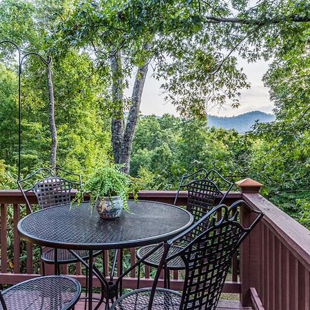 The Treehouse Villa Franklin Exterior photo